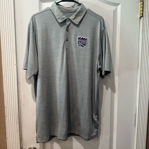 Antigua Other - Antigua Sacramento Kings Polo Shirt in Size Large